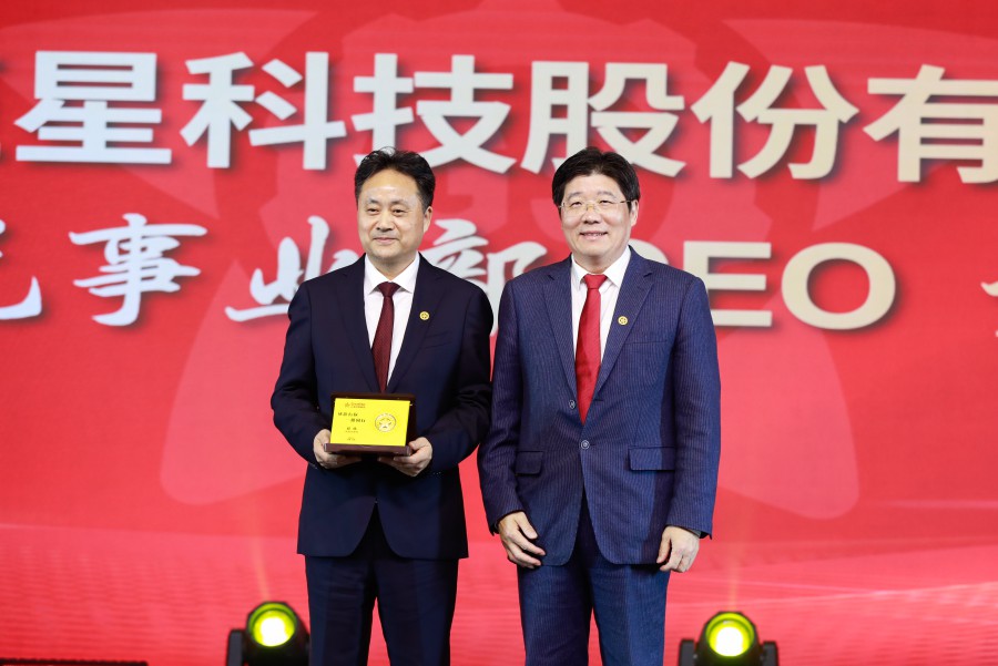 16995786975450567466.jpg _19A3326.jpg