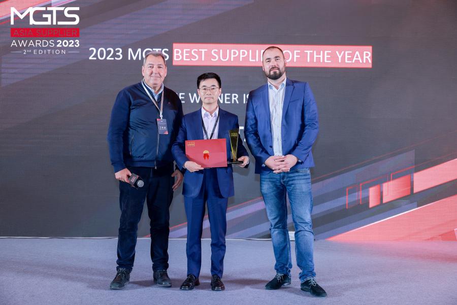 1703135015565598E60F.jpg IMG_6214.JPG