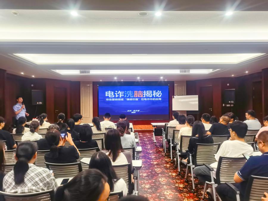 17192189655591744B59.jpg 486b57b6158ea69bdae9cf70156bade1.jpg