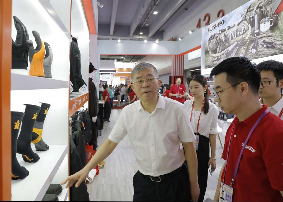 1729471597925934178A.jpg _19A3866.jpg