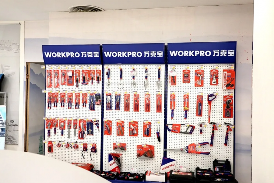 1748481775306706E35B.png 33.png